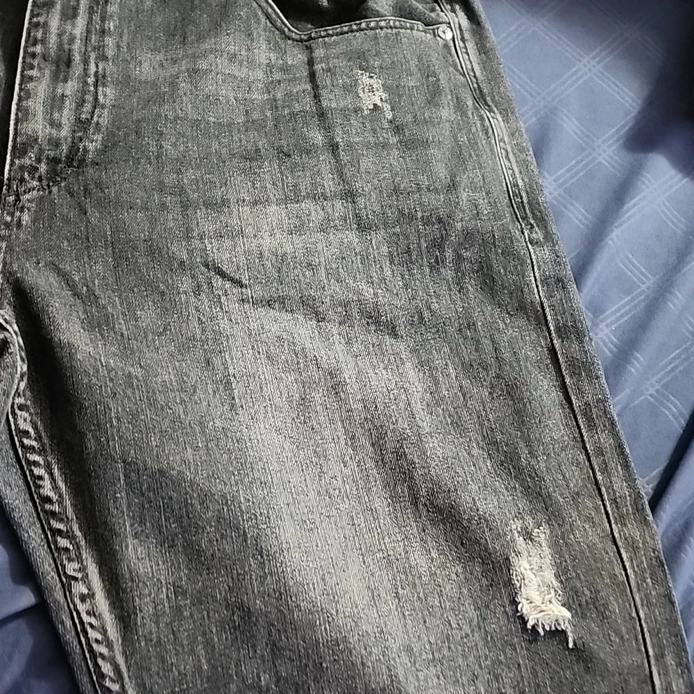 Pants - Picture 4 of 8